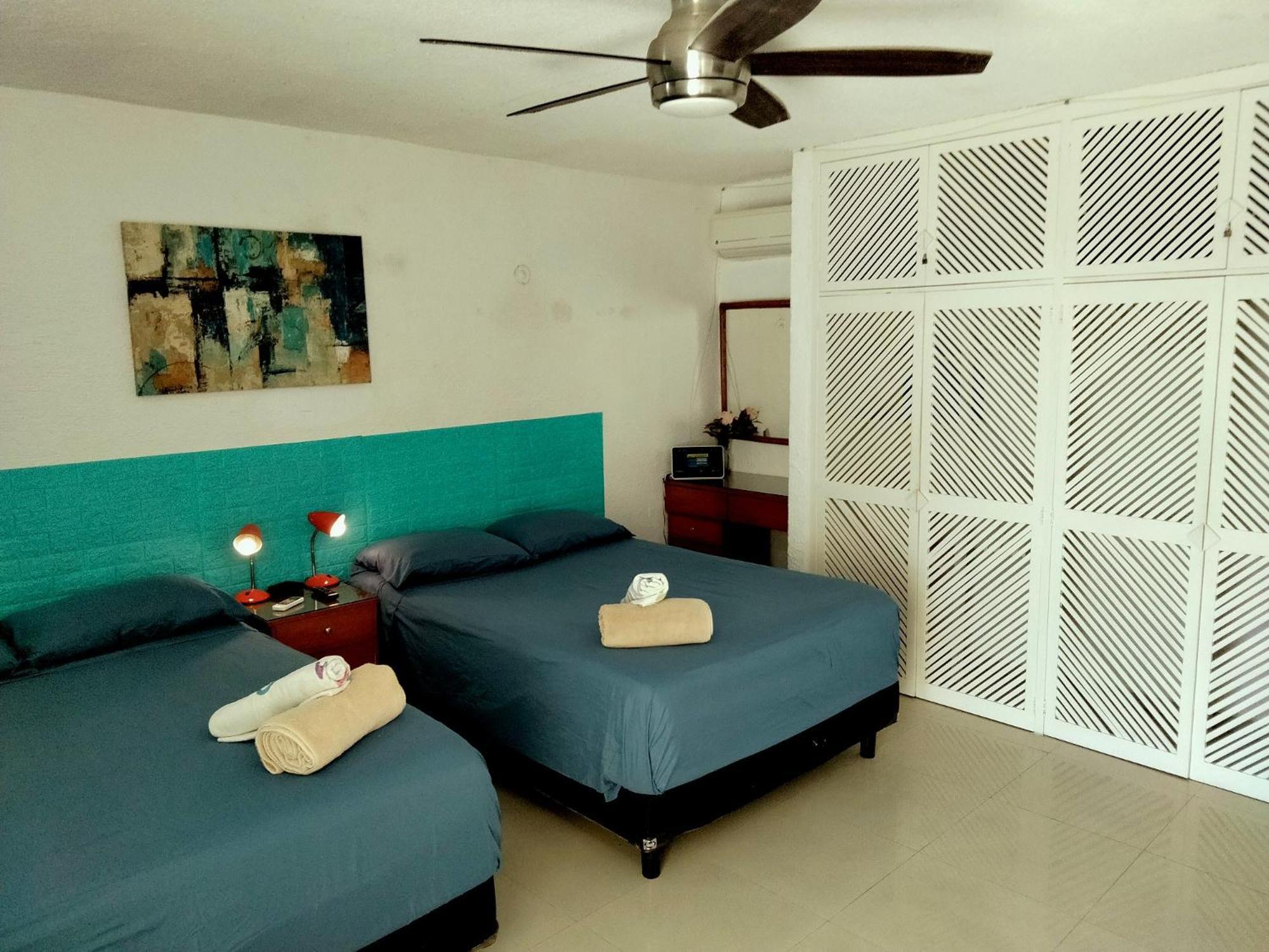Brisas Sealight Apartment Cancún Extérieur photo